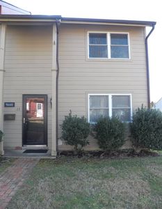 63 Woodlake Dr, Charlottesville, VA, 22901