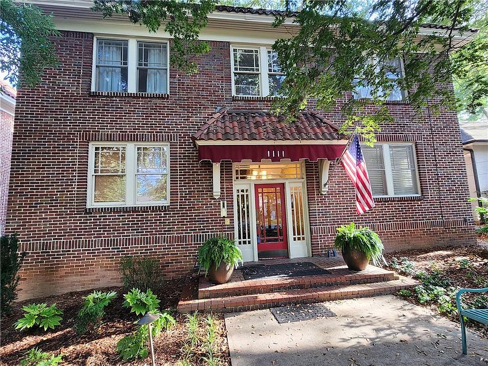 1st image of 1111 Briarcliff Pl NE APT 5