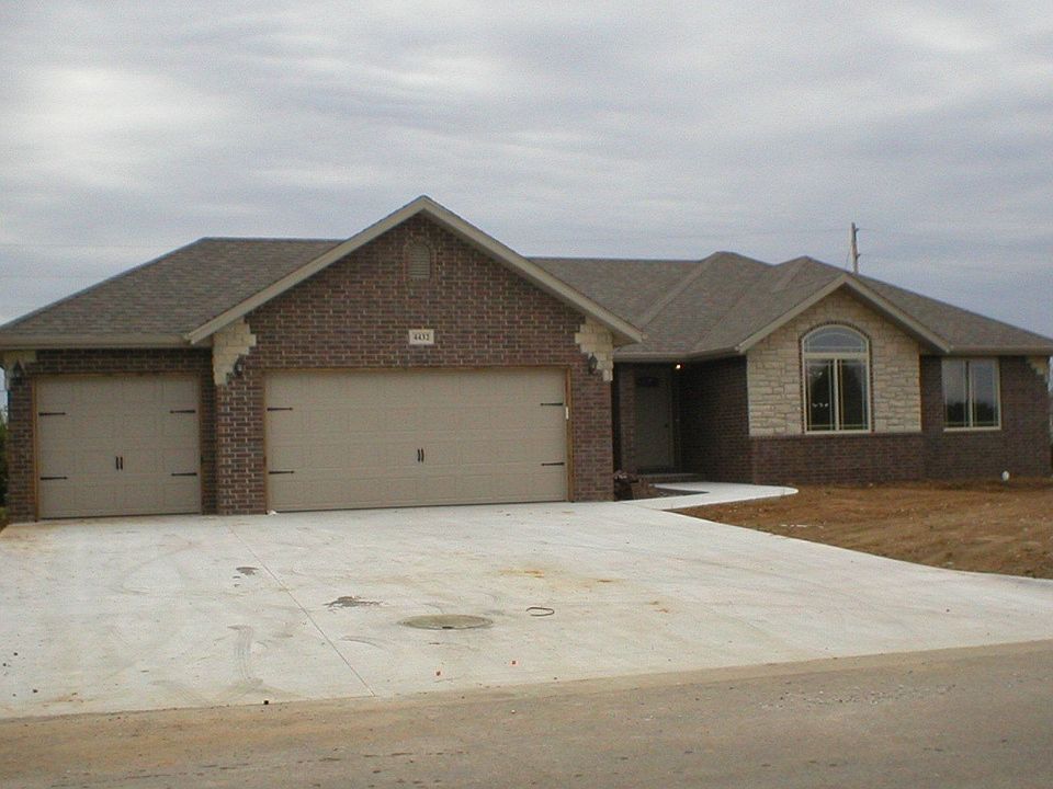 Photo of similar home