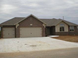 4513 W Somerset, Battlefield, MO 65614