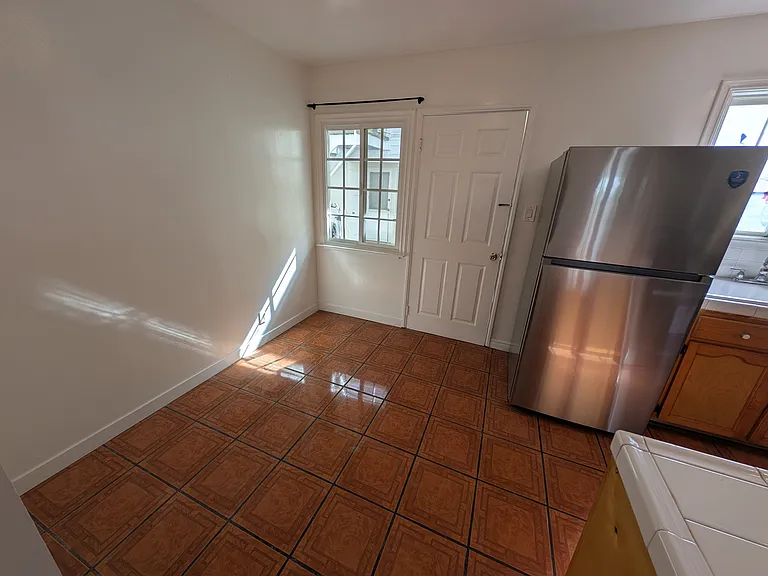 12310 Washington Pl #A — Photo 4