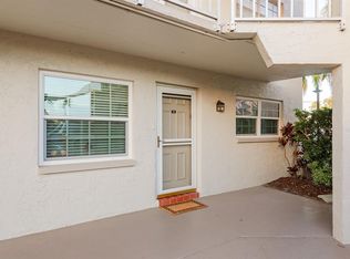 952 Virginia St APT 105, Dunedin, FL 34698