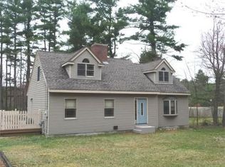 58 Tyngsboro Rd, Westford, MA 01886