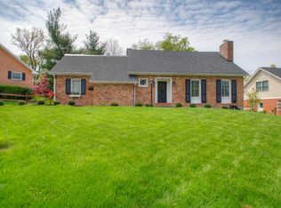 1910 Fortside Cir, Fort Mitchell, KY 41011