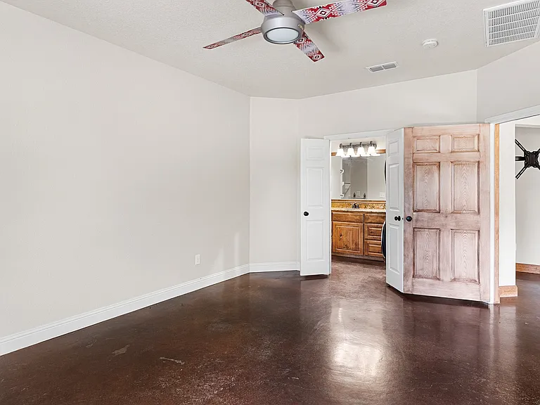 9640 Houston Hill Rd — Photo 13