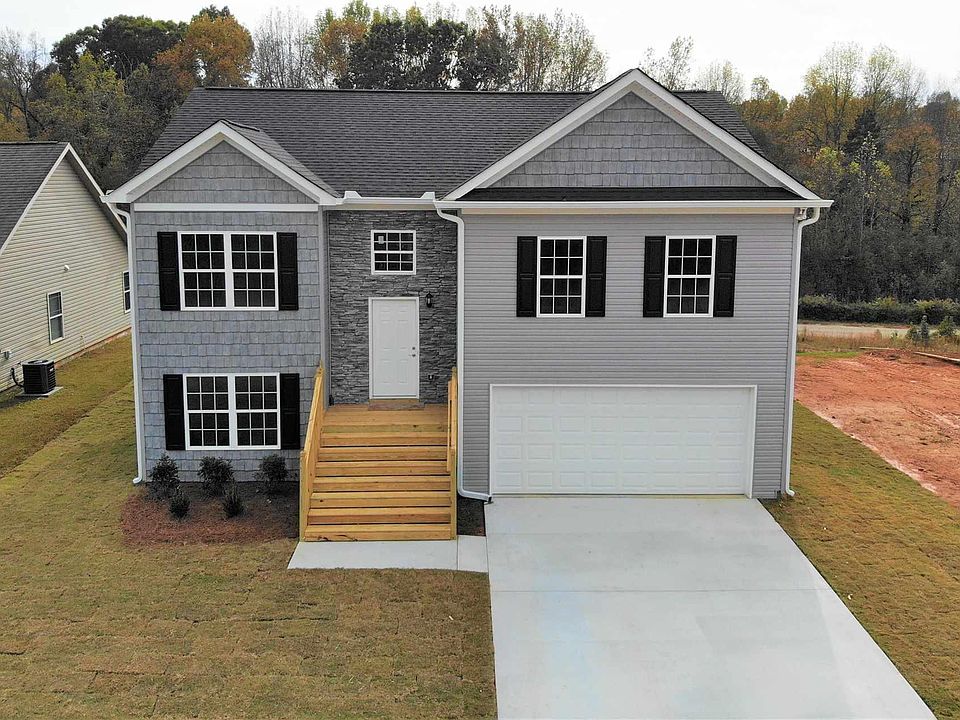 1st image of 447 Highland Pointe Dr #140