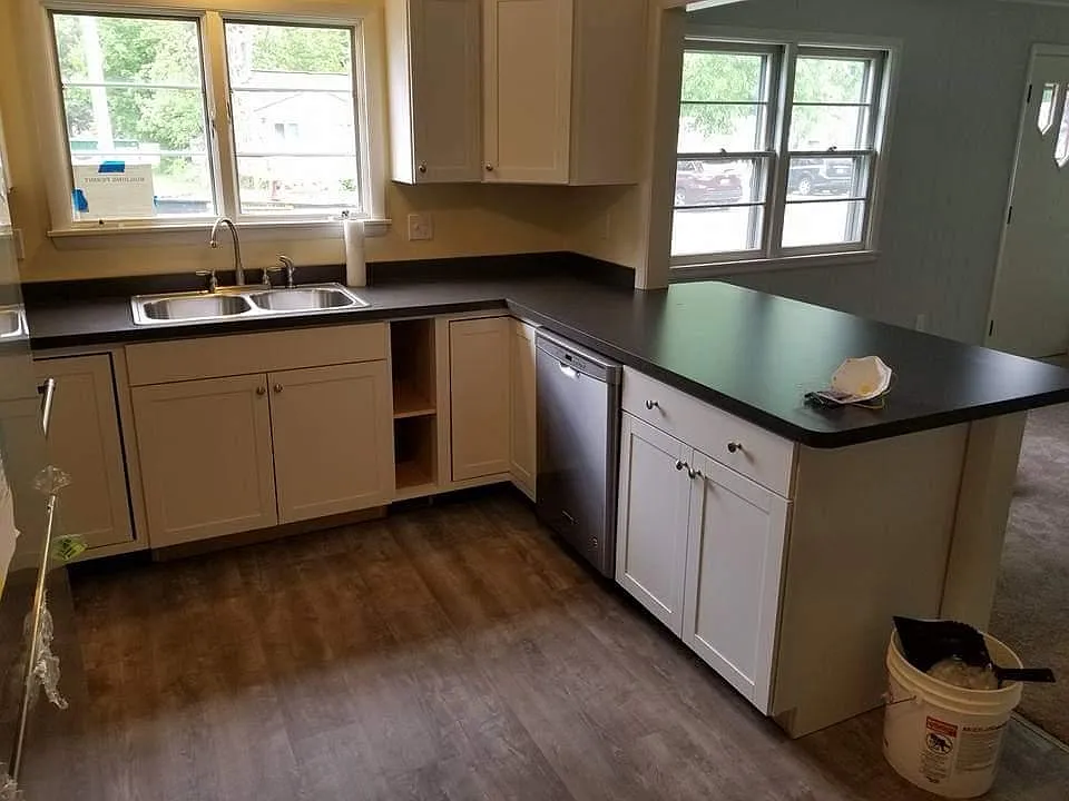2 bed, 1120 sqft, $2,300 — Photo 4