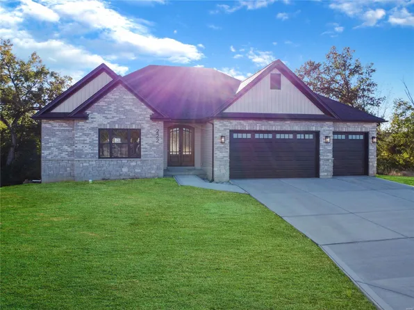222 Great Bear Pass, Foristell, MO 63348