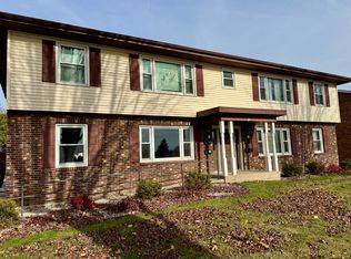 832 W 20th Ave #1, Oshkosh, WI 54902