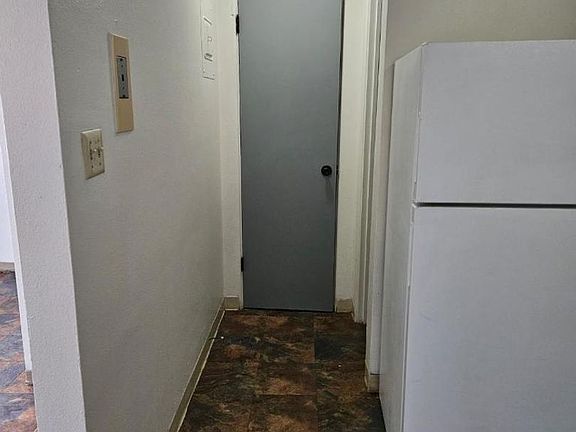 4th image of 2007-2019 4th Ave