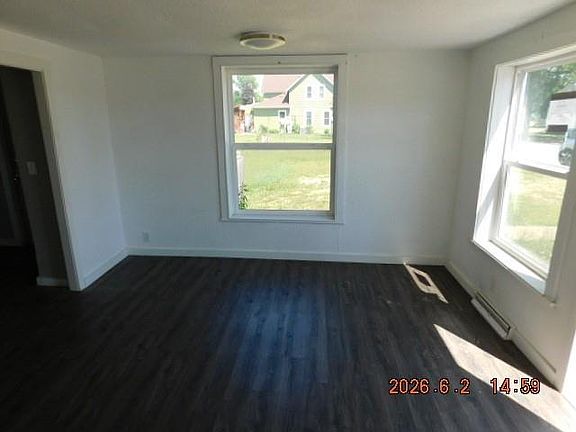 4th image of 13818 11th Street