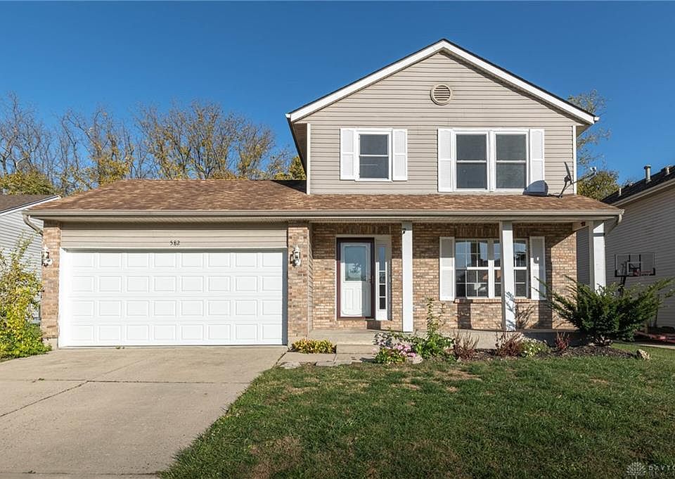 1st image of 582 Sherman Dr