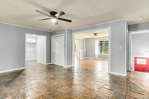 3125 Logan Dr — Photo 4
