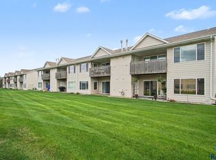 7107 W 56th St APT 22, Sioux Falls, SD 57106