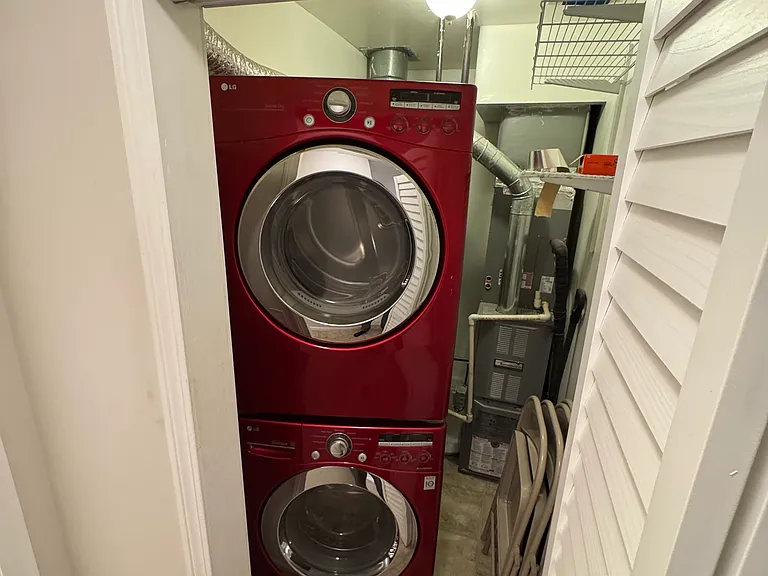 1524 Gorham St #209 — Photo 15