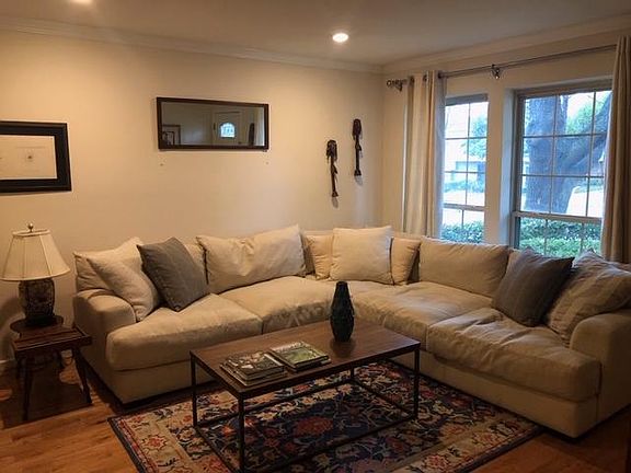 4th image of 7505 Riverbrook Dr