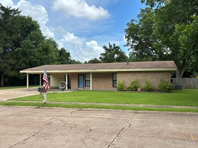 1st image of 4904 Canal Dr