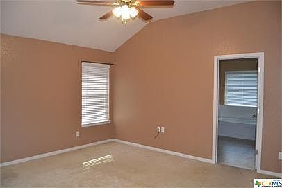4th image of 2505 Jasmine Ln