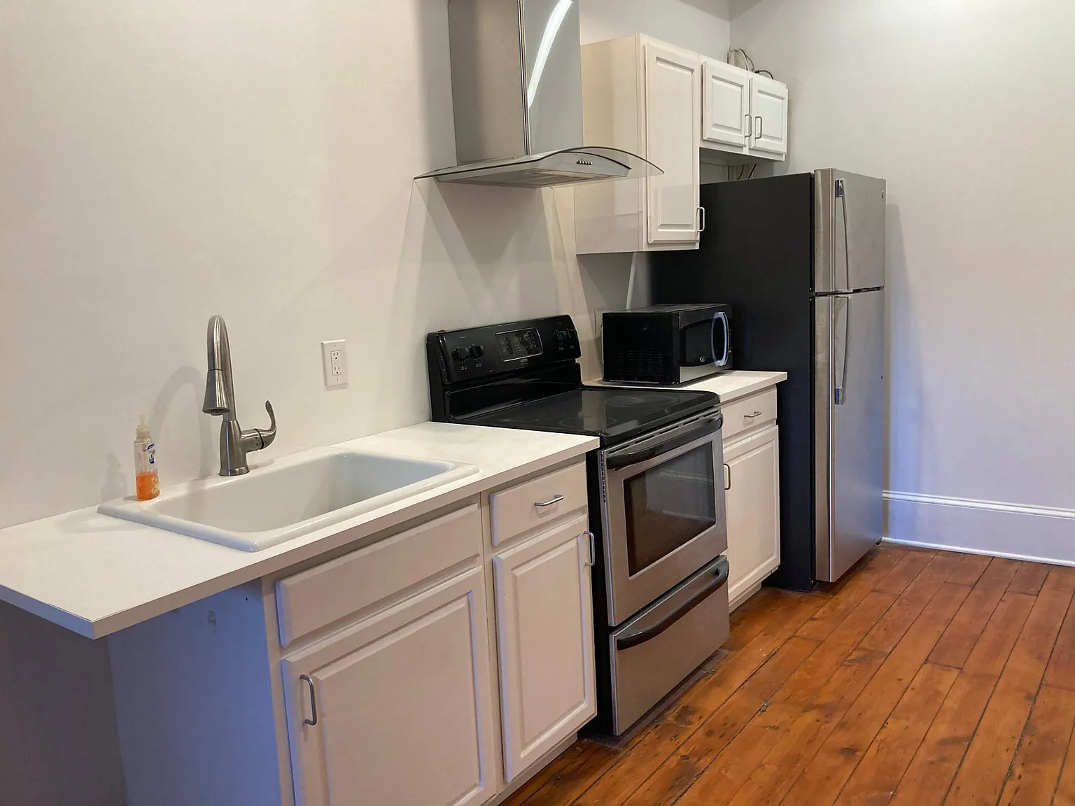 358 Main St — Photo 4