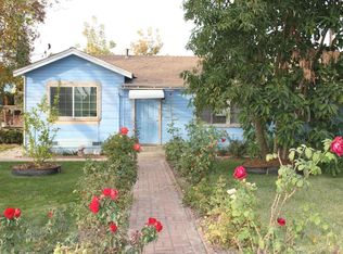 6056 E Latonia Ave, Laton, CA 93242