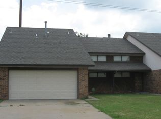 11618 Vail Dr, Oklahoma City, OK 73162