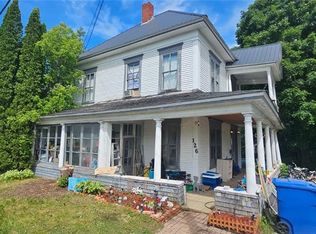 126 Green St, Woodstock, NB E7M1V3