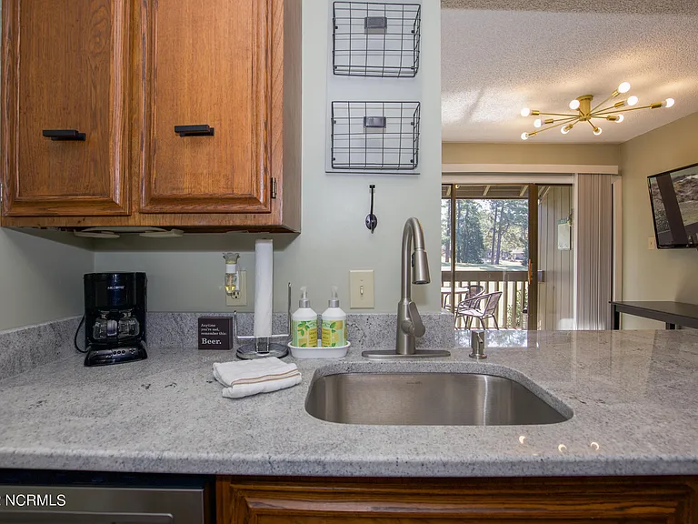 85 Pine Valley Rd #22 — Photo 34