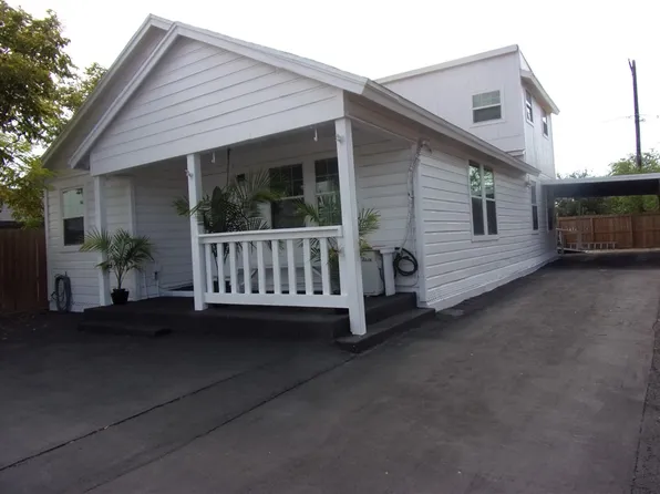 2722 Greenwood Dr, Corpus Christi, TX 78405