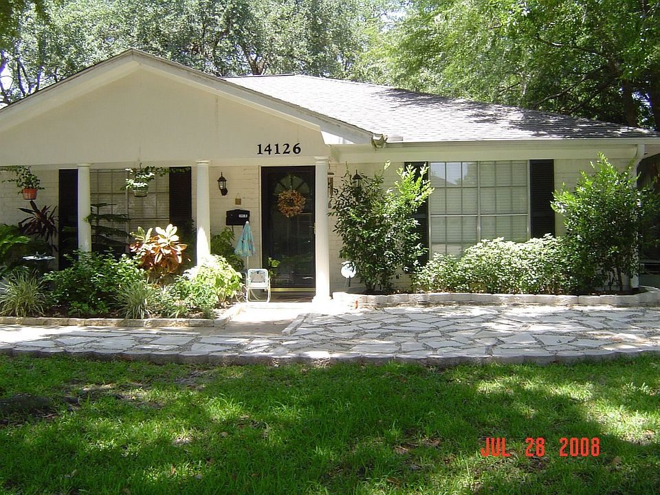 1st image of 14126 Woodthorpe Ln