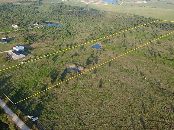 2nd image of Sandy Ridge Ln