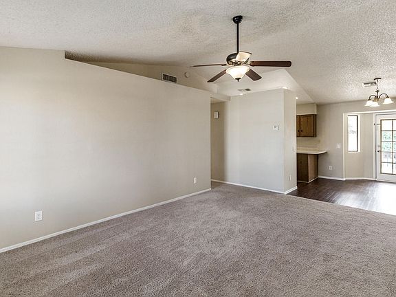 3rd image of 1249 E Avenida Kino