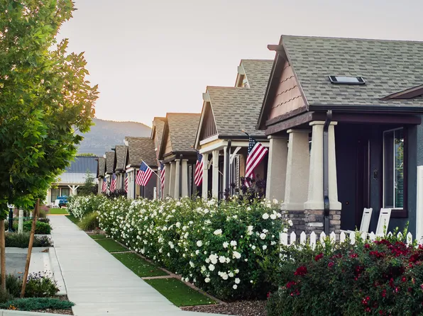 Mulberry Farms - Active Adult Community