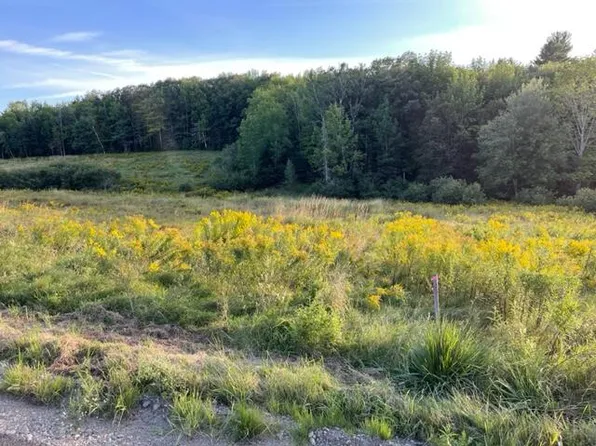 2.75 Acre Oak Hill Rd Map 3 Lot 38, Orrington, ME 04474