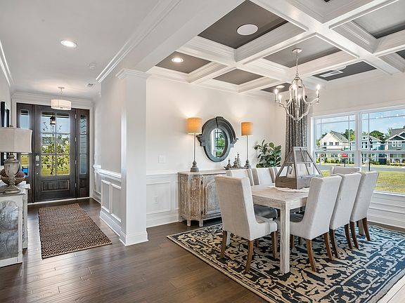 Images of the home are for illustrative purposes only and should never be relied upon