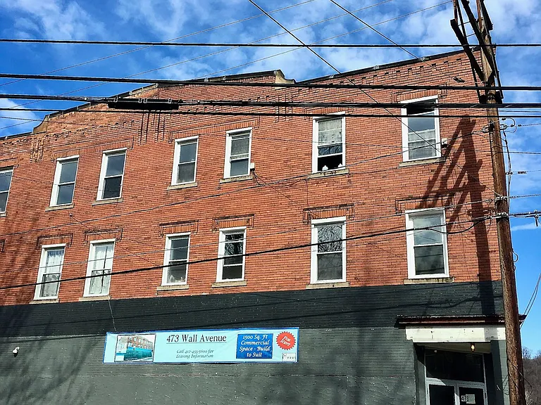 473 Wall Ave — Photo 3