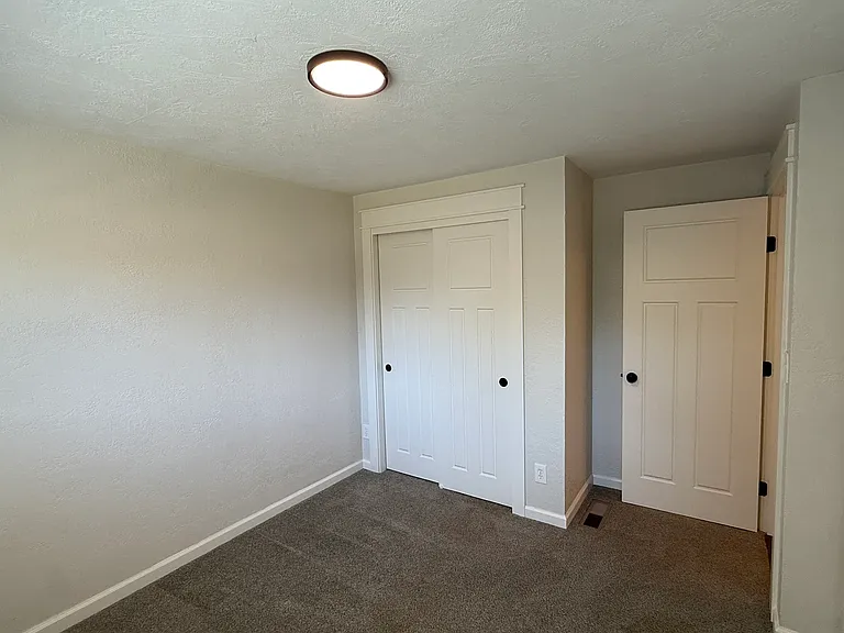 451 Hrubetz Rd SE — Photo 19