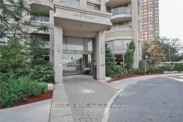 310 Burnhamthorpe Rd W #1713 — Photo 1