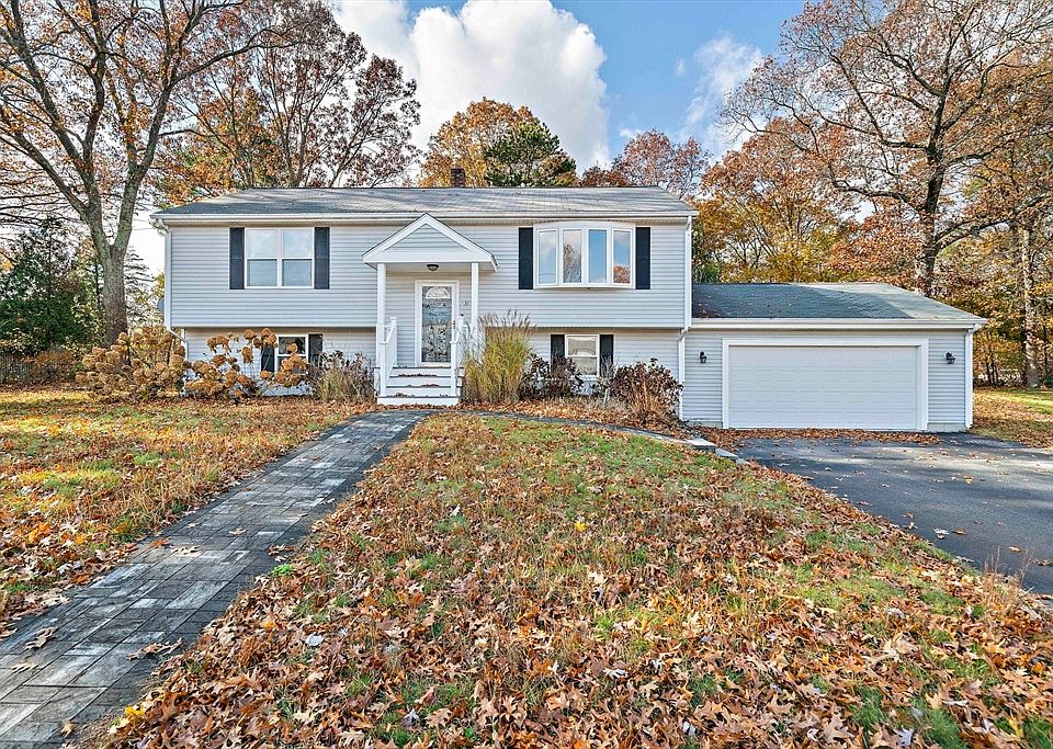 1st image of 31 Kevin Dr