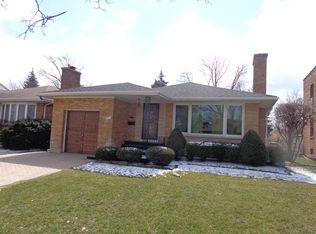 623 E Golf Rd, Des Plaines, IL 60016