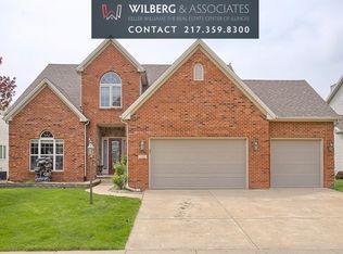 2103 Strand Dr, Champaign, IL 61822