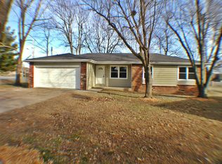 3634 N Olive Ct, Springfield, MO 65803
