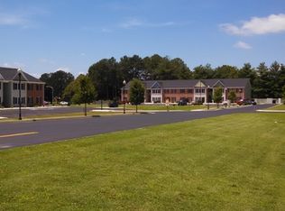 35 Town Center Way APT 5, Warsaw, VA 22572