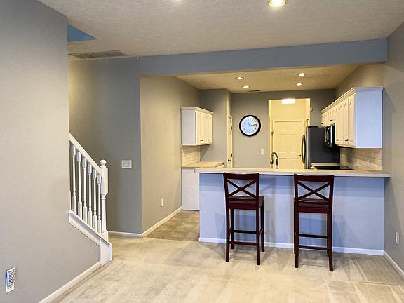 4th image of 8906 Linksway Dr