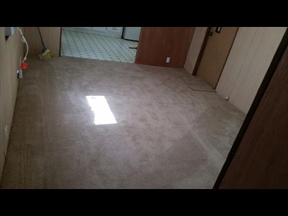 4th image of 13240 Rhonda Dr