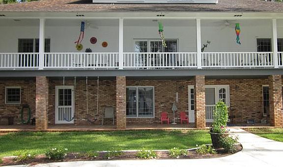 5th image of 148 W Ridge Dr