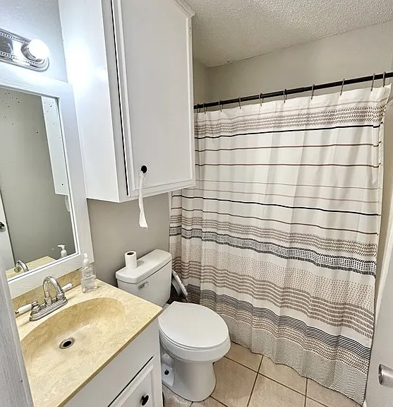 1608 Cimmarron St #B — Photo 9