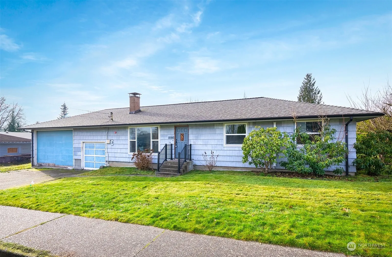 1006 Pine Avenue photo 1