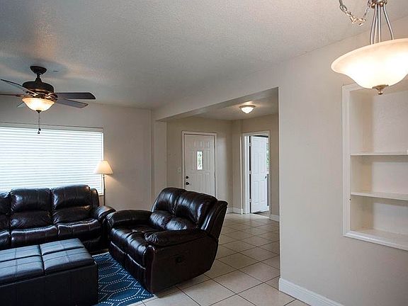 5th image of 4006 W Fig St