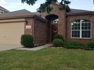 15600 Gatehouse Dr, Roanoke, TX 76262