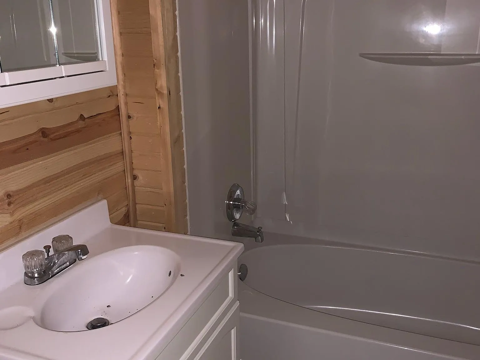 108 Miller St — Photo 1